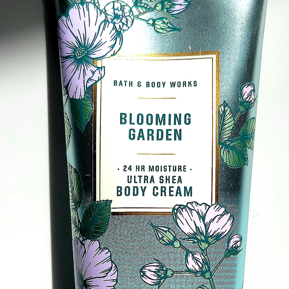 Bath & Body Works Blooming Garden Body Creme Lotion